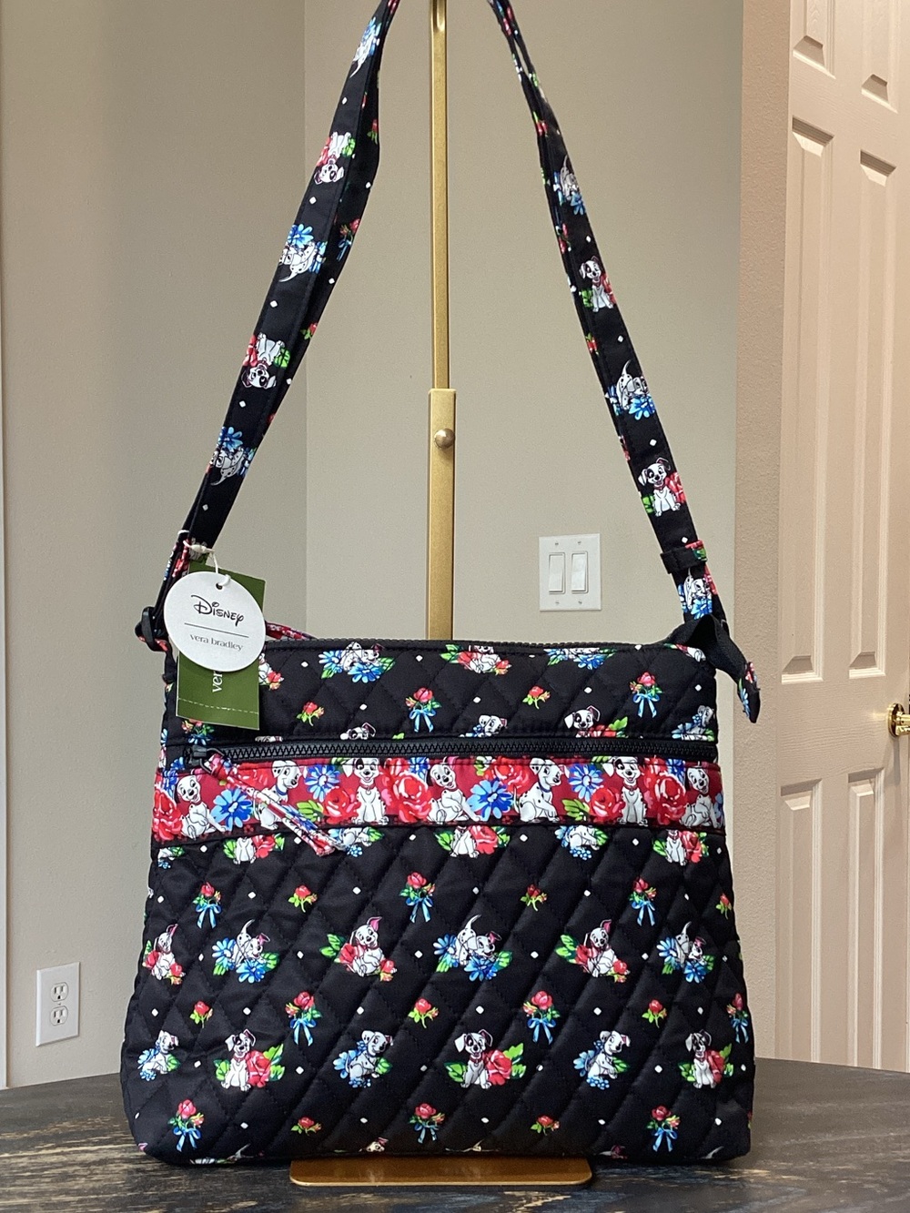 Disney x Vera Bradley Original Zip Hipster 101 Dalmatians